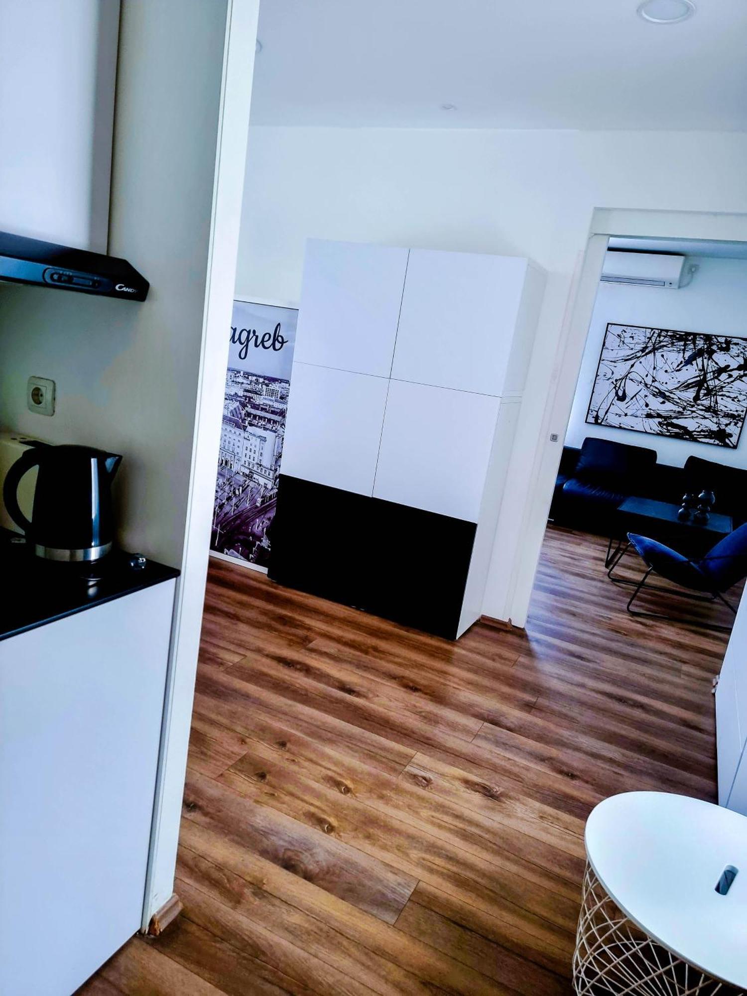 Apartment Octagon Main Square Zagreb